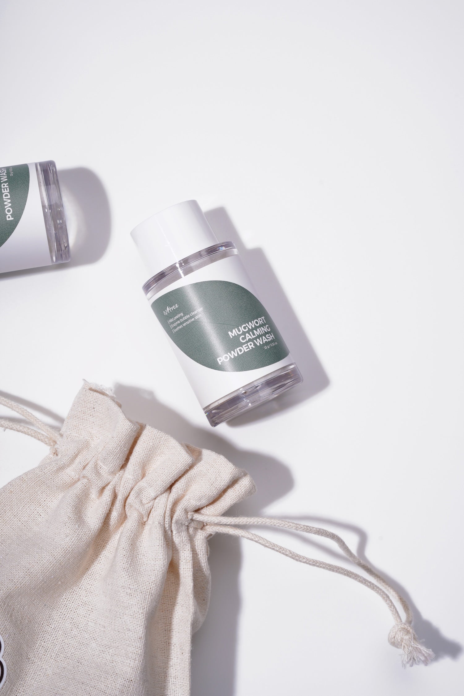 [Isntree] Mugwort Calming Powder Wash 15g